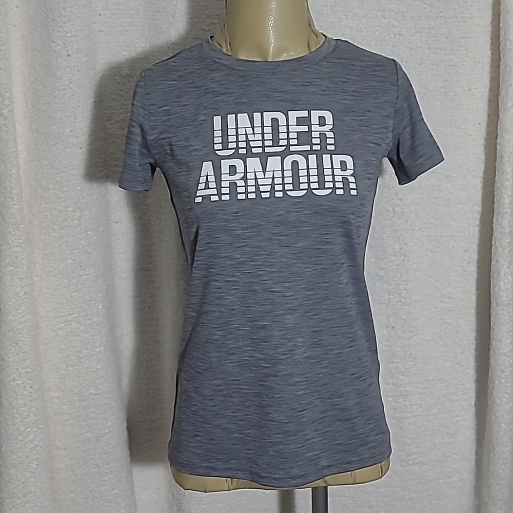 Under Armour tee